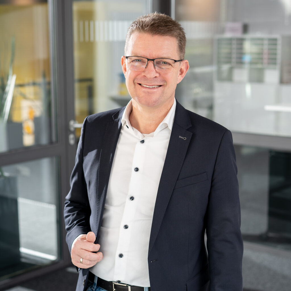 Oliver Lehbrink, Geschäftsführung Oliver Lehbrink, Geschäftsführung